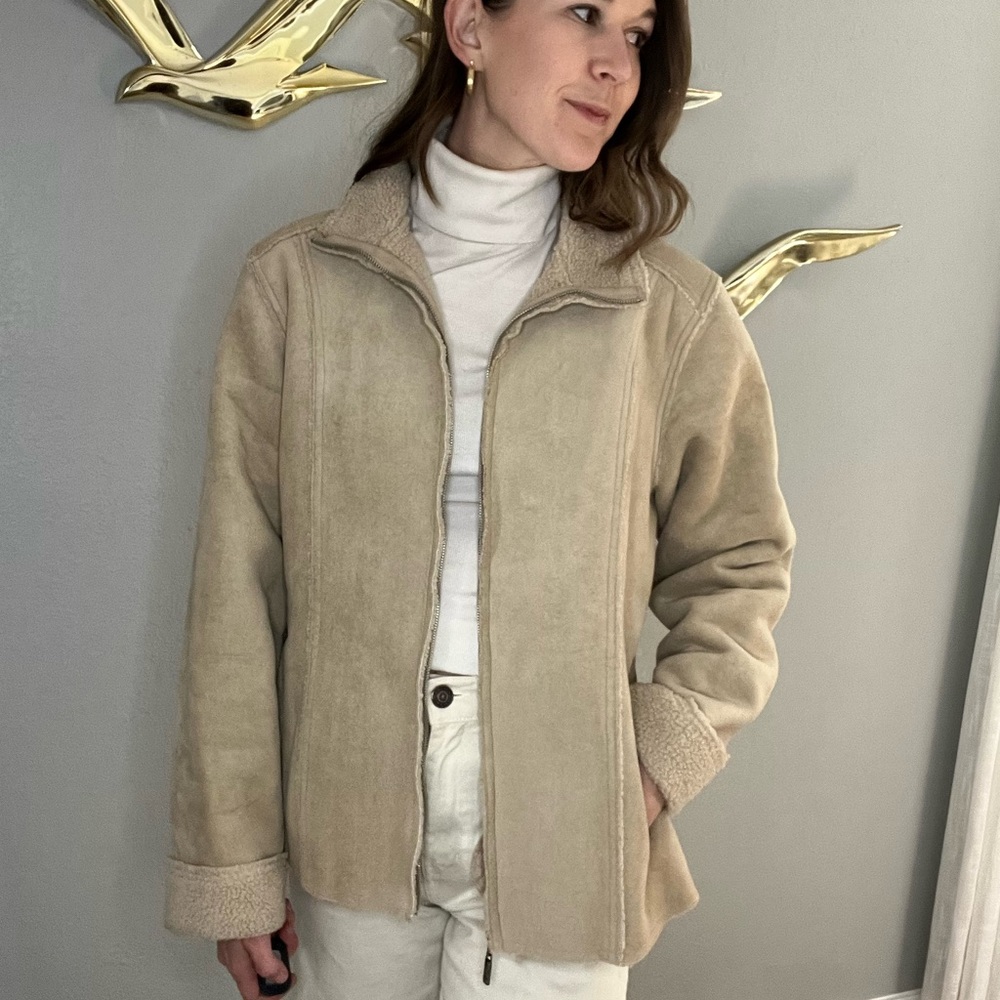 Vintage Izod women’s faux suede, Sherpa lined jacket Size large